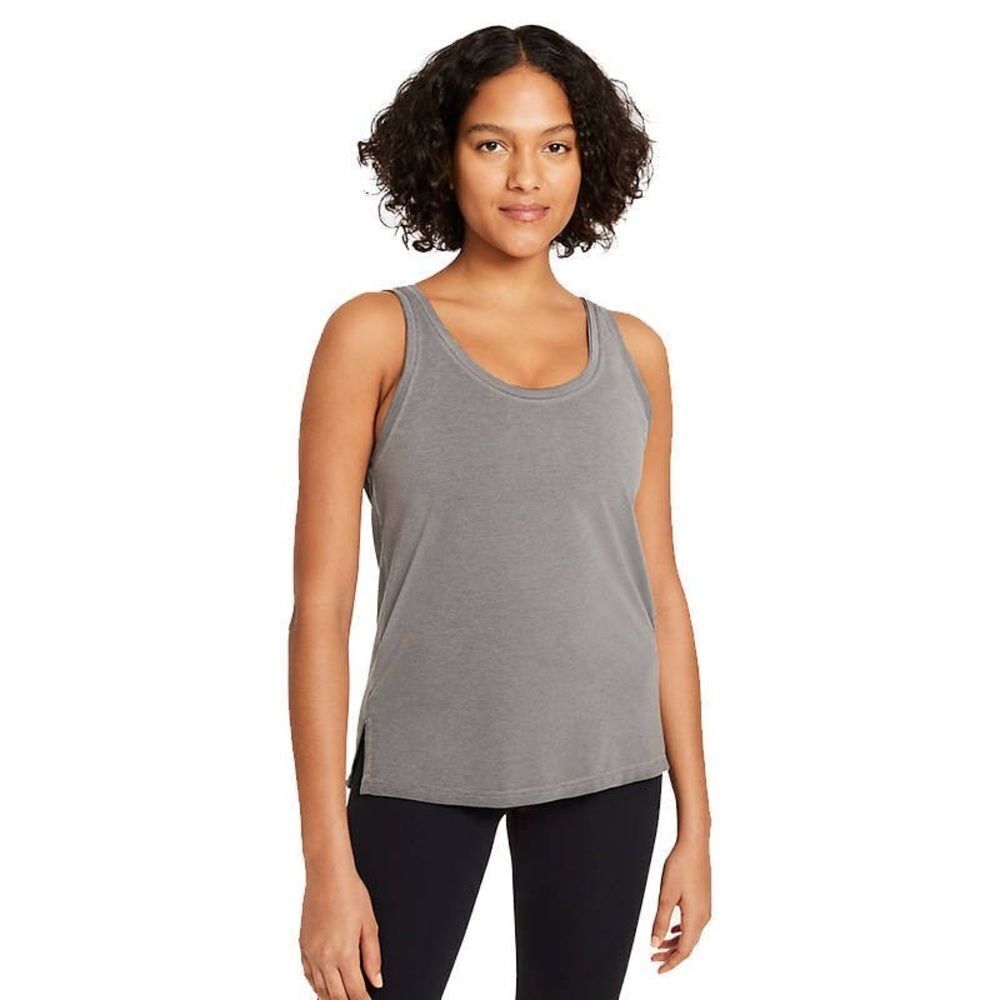 Nike sport women